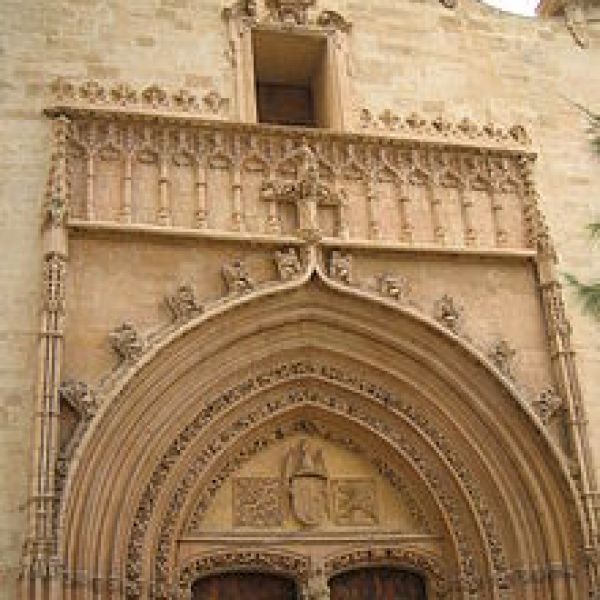 Iglesia Parroquial de Santiago Apóstol  